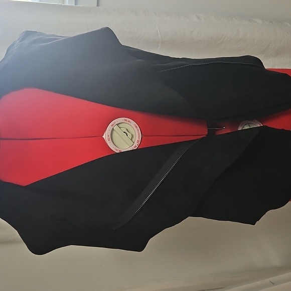 BCBGMaxAzria Black Vest - Picture 3 of 7